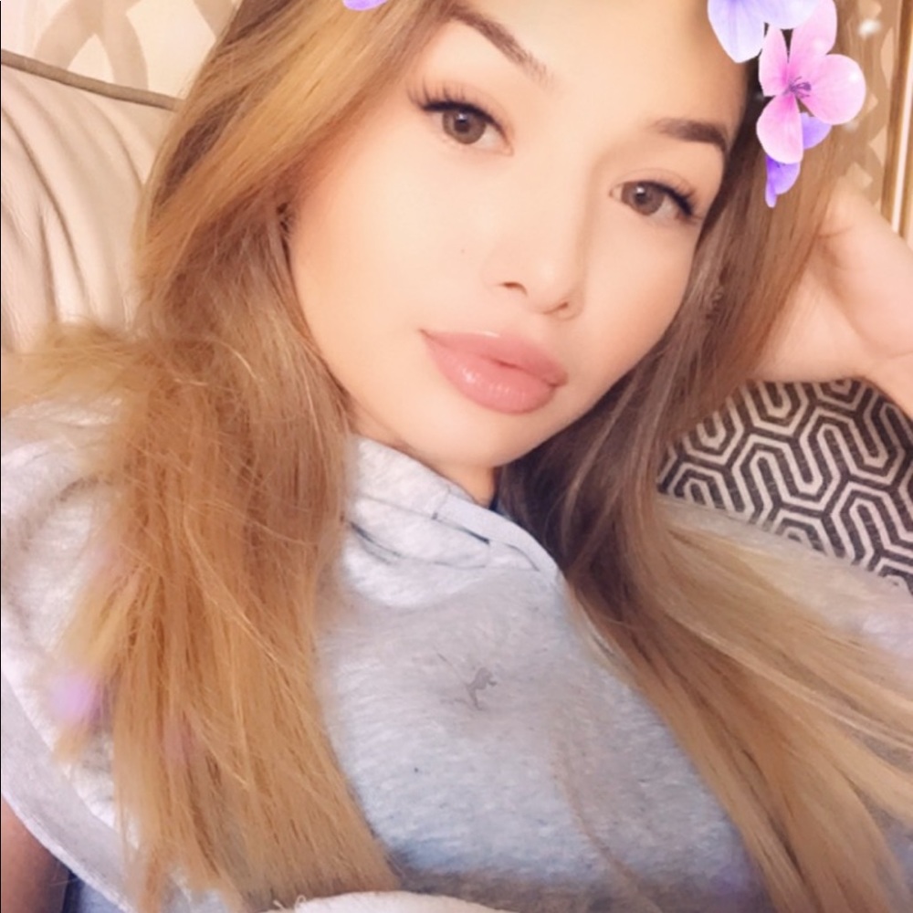 Meet your Posher, Sylvia